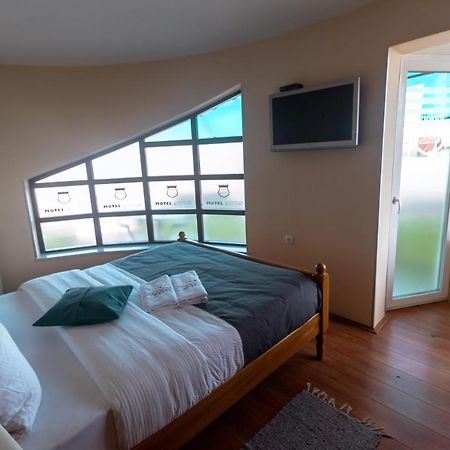 Motel Atos Laktaši Buitenkant foto
